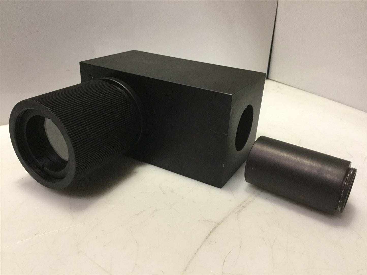 Used Melles Griot 052060 Turning Mirror Optical Laser Right-Angle 90-Degree w/ Lens