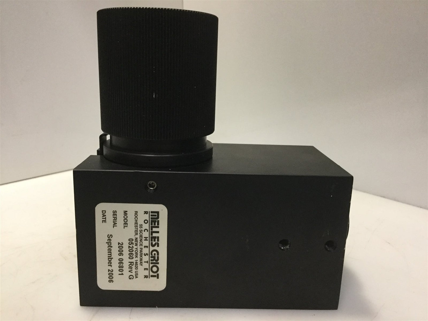 Used Melles Griot 052060 Turning Mirror Optical Laser Right-Angle 90-Degree w/ Lens