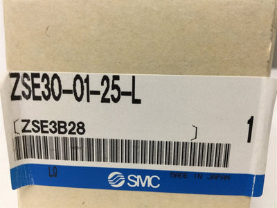 New SMC ZSE30-01-25-L Digital Pressure Switch, Pressure Range: -100 to 100kPa