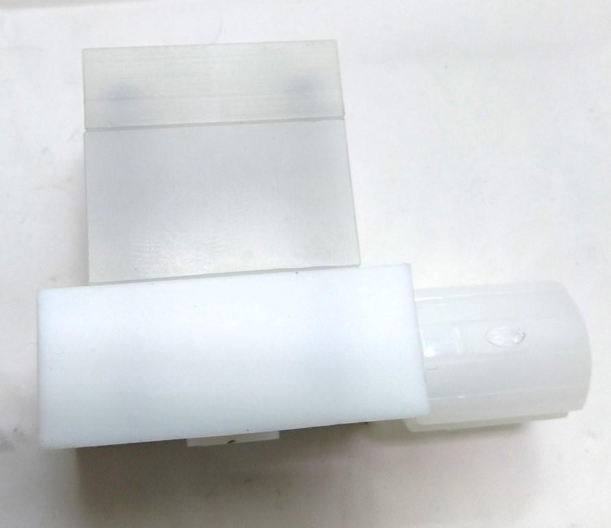 New Parker PV-2-6124-30-02 2-Way AOV Manifold, 1/4" Parflare, 10-32 Threads