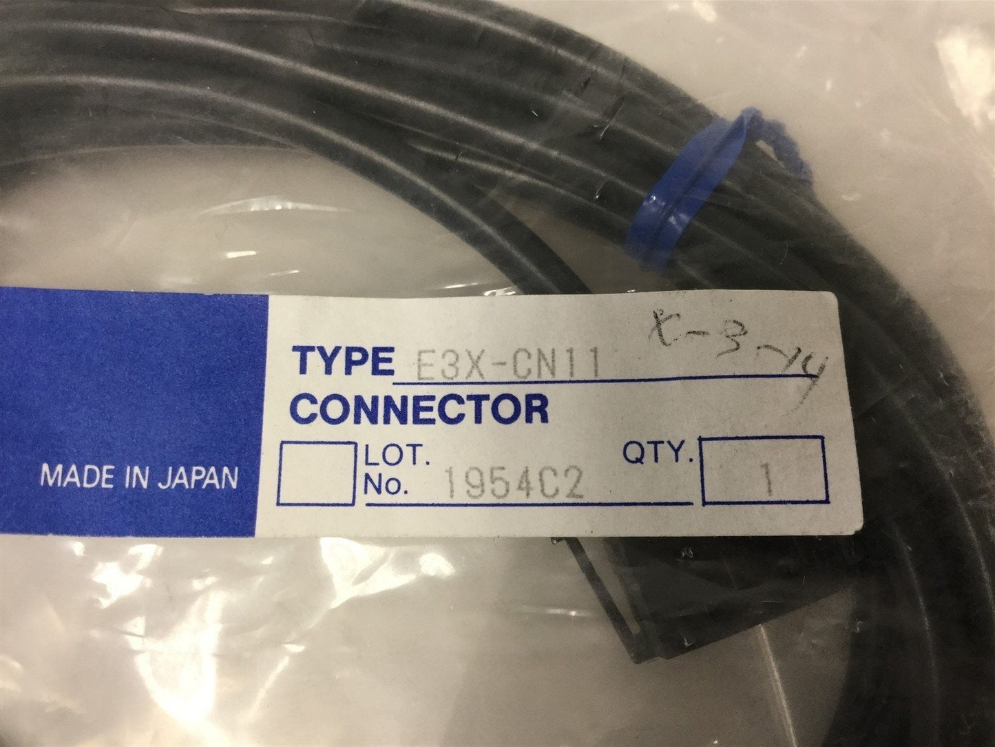 New Omron E3X-CN11 Photoelectric Sensor Connector Cable, Rating: 24VDC, 3-Wire