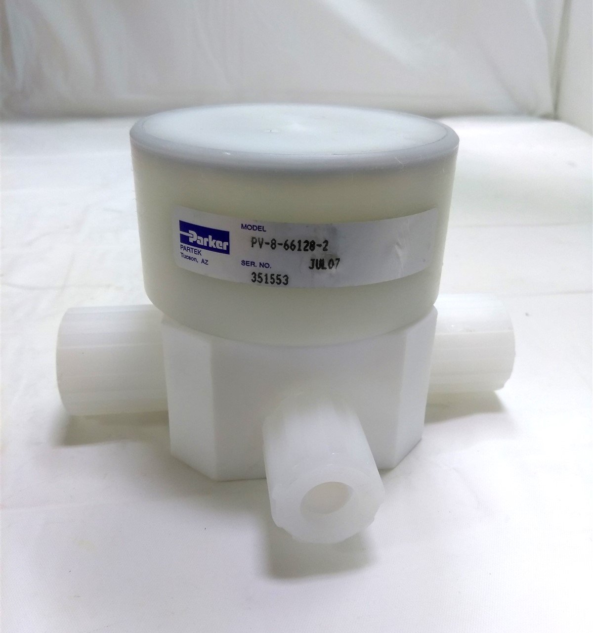 New Parker PV-8-66128-2 Partek Sampling Valve, 4 Way NC 1/2, 3/4" Parflare 60PSI PFA