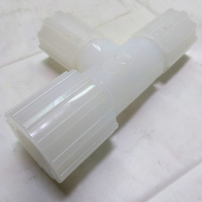 New – Open box Entegris UT12-8-8FN-1 Flaretek Tee Connector, 3/4", 1/2", 1/2", PFA