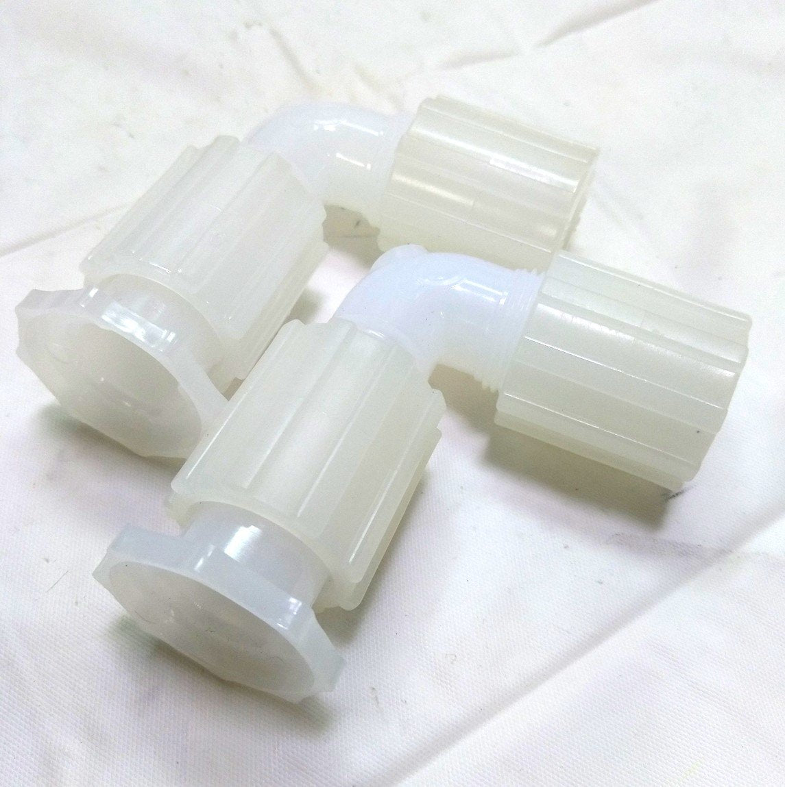 New – Open box Lot of 2 Entegris C8-8FN-1 Elbow Adapter, Flaretek 1/2" to SpaceSaver 1/2", PFA