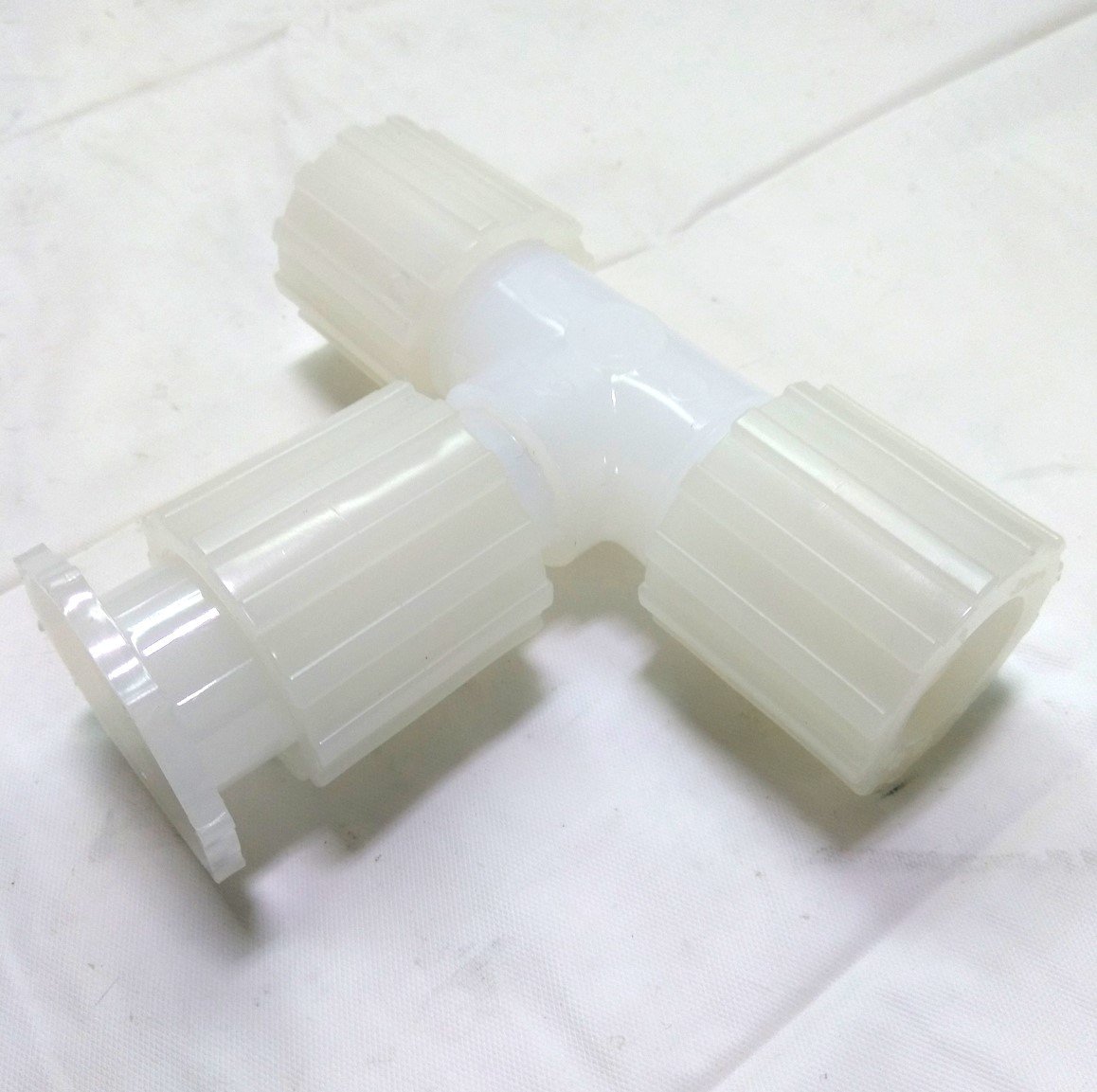 Used Entegris UT12-12T-12FN-1 Tee Adapter Flaretek 3/4" SpaceSaver 3/4" Flaretek 3/4"