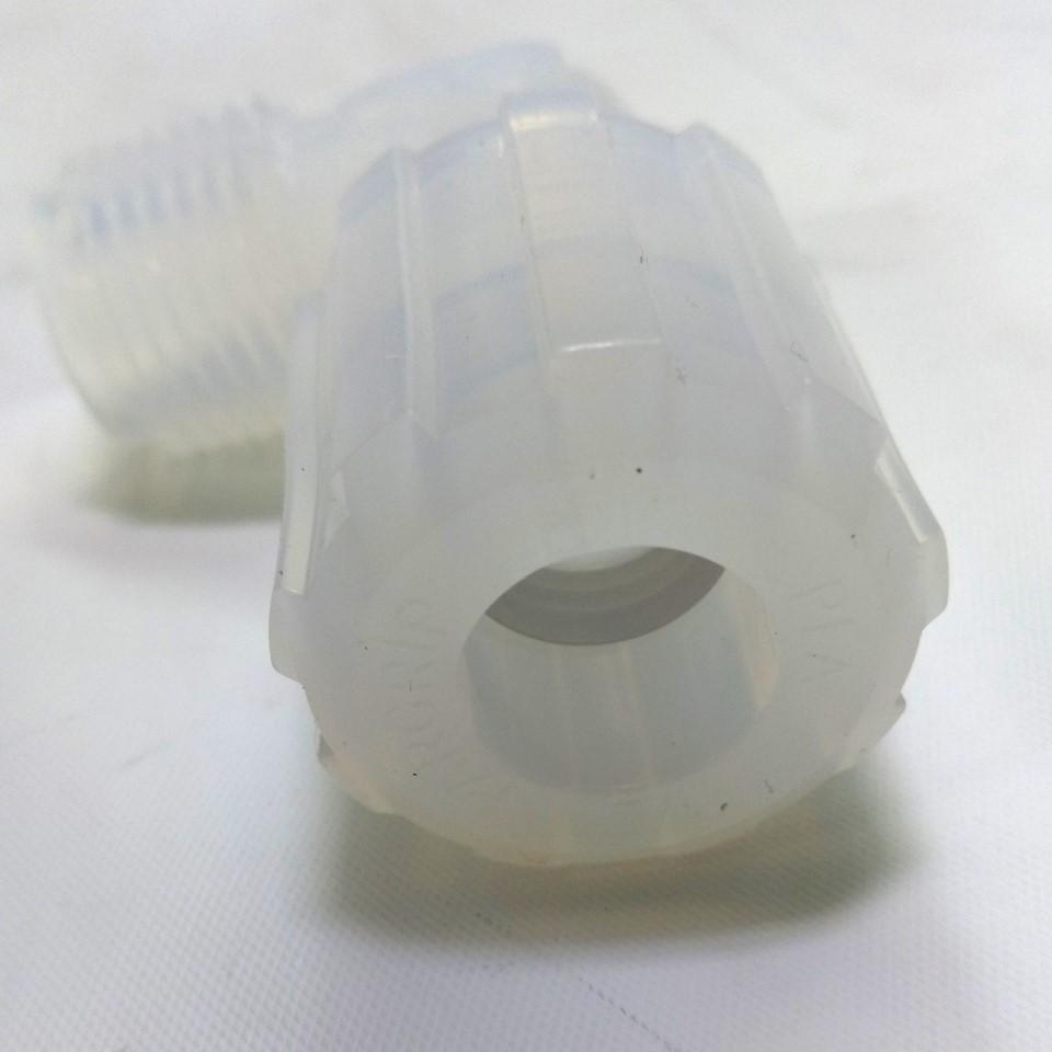 Used Parker GAME-88 Pargrip Elbow, 1/2" Tube Connection to 1/2" MNPT, PFA