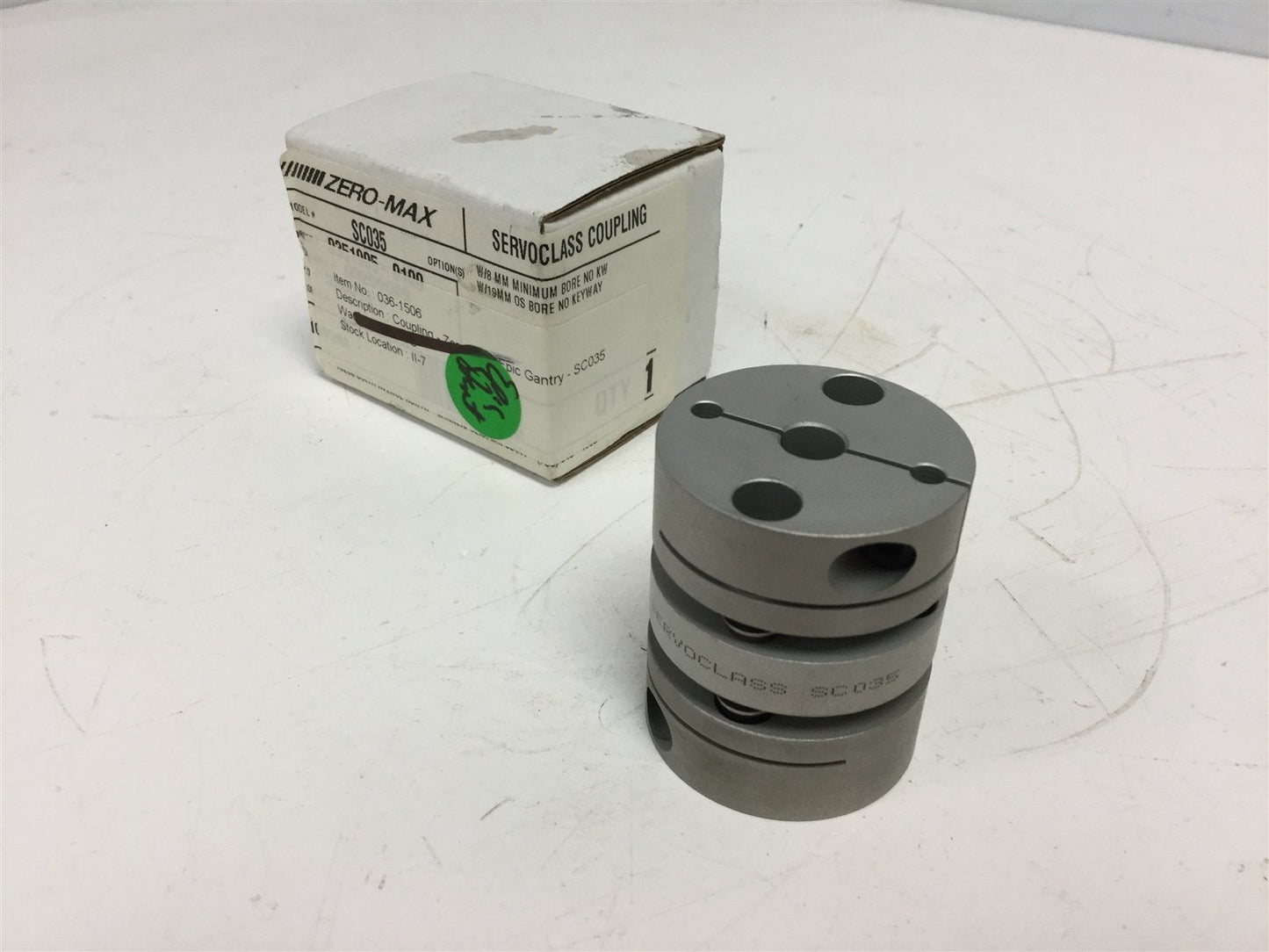 New Zero Max SC035 Servo Coupling, Inside Diameters: 0.312" 0.745", OD: 1.532"