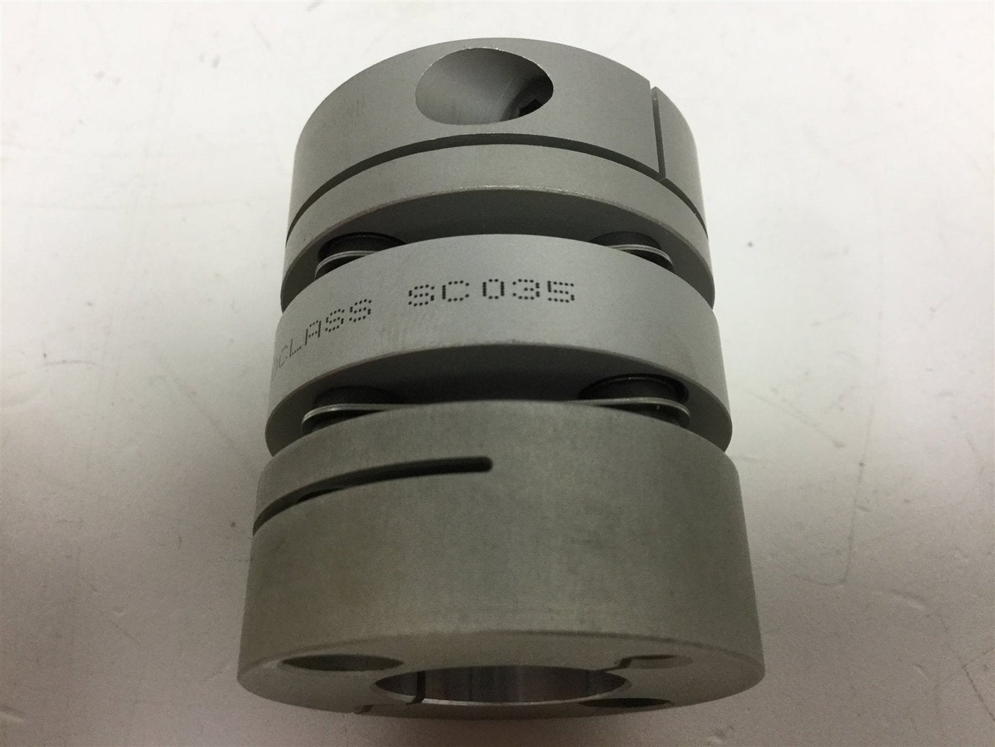 New Zero Max SC035 Servo Coupling, Inside Diameters: 0.312" 0.745", OD: 1.532"