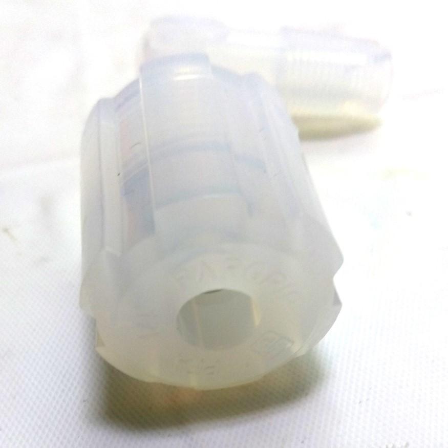 Used Parker GAME-42 Pargrip Elbow, 1/4" Tube Connection to 1/8" MNPT, PFA
