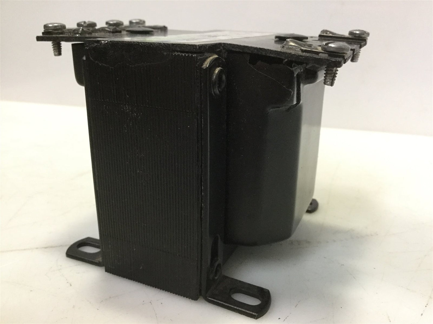 Used GS E105E Controls Transformer SBE 105 .105KVA Pri: 120/240VAC Sec: 24VAC 50/60Hz