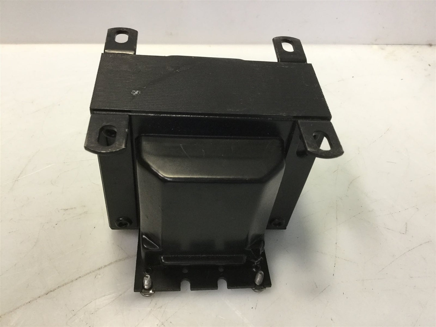 Used GS E105E Controls Transformer SBE 105 .105KVA Pri: 120/240VAC Sec: 24VAC 50/60Hz