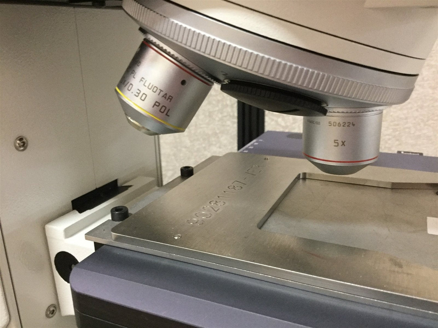 Used Leica DM4000M Microscope, With DFC490 Camera, Voltage: 90-250VAC 50-60Hz