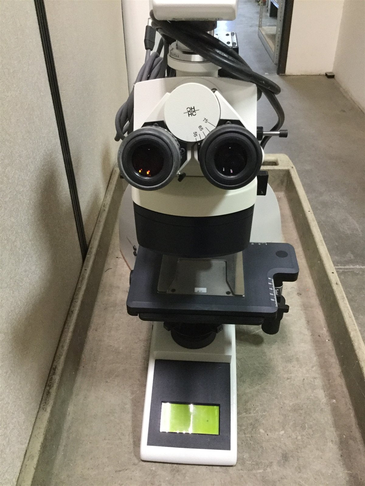 Used Leica DM4000M Microscope, With DFC490 Camera, Voltage: 90-250VAC 50-60Hz
