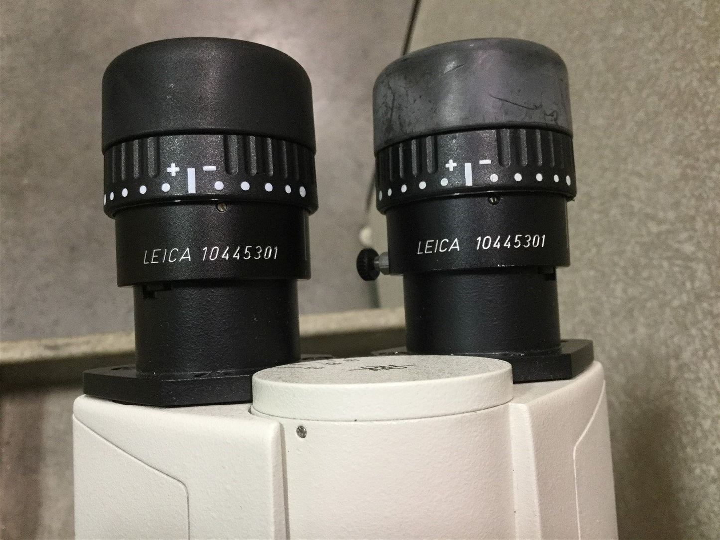 Used Leica DM4000M Microscope, With DFC490 Camera, Voltage: 90-250VAC 50-60Hz