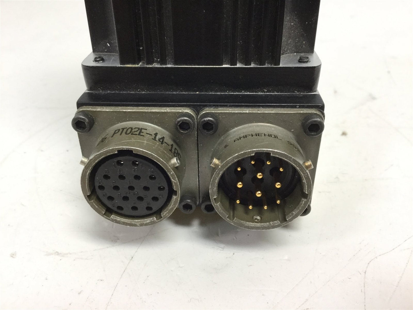 Used Parker Compumotor SM233BE-TTQN Servo Motor Voltage: 340 V, Amperage: 4.1 A