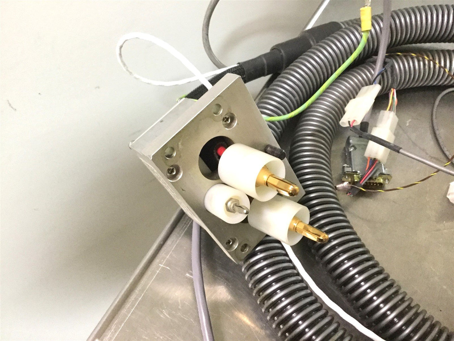 Used Coherent Lee Laser 010353-001 Head Block Assy, Ceramic Cavity Set, LKF-650