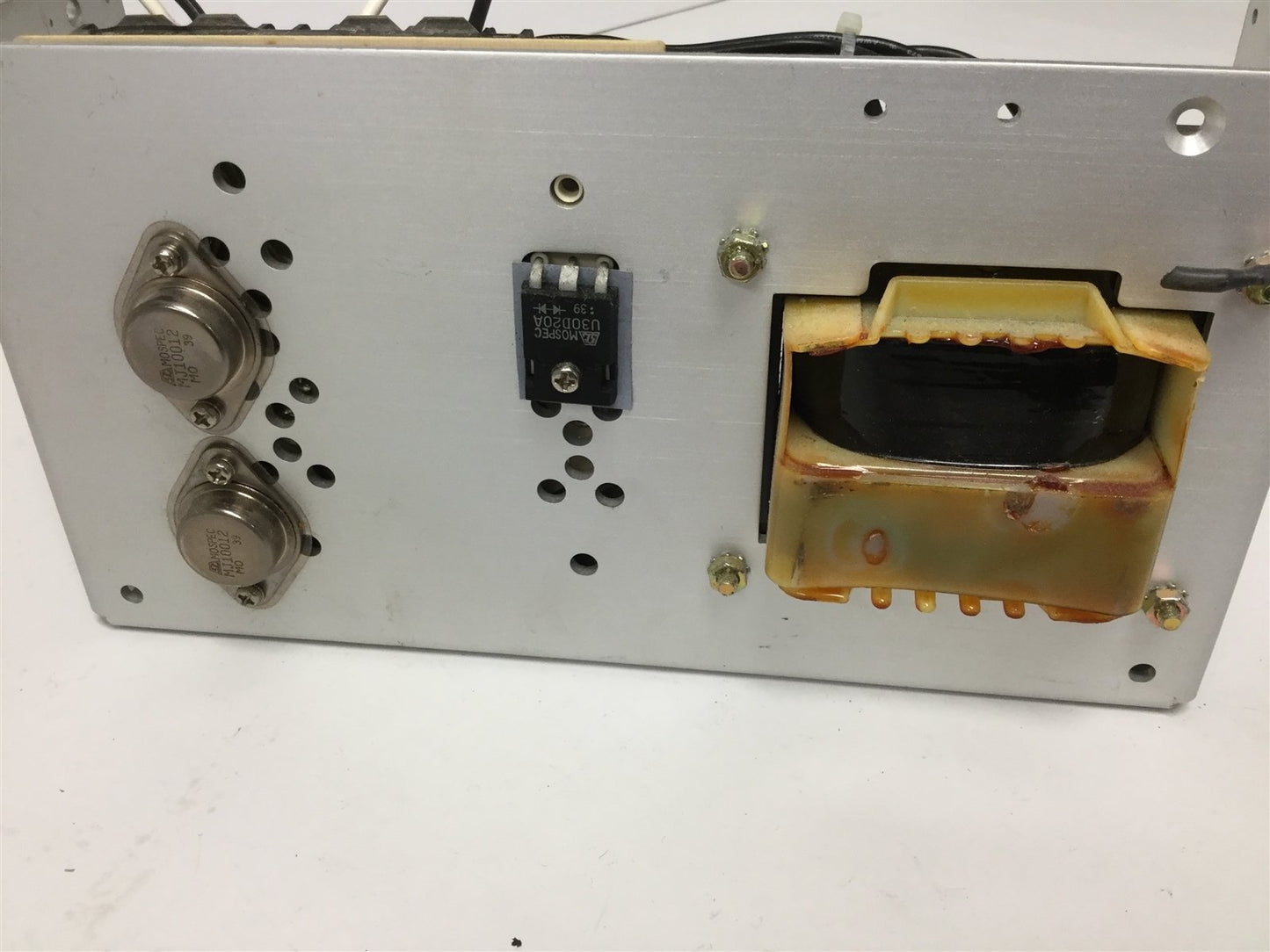 Used Sola SLS-24-048T Power Supply, Input: 100/120/220/230/240VAC, Output: 24VDC 4.8A