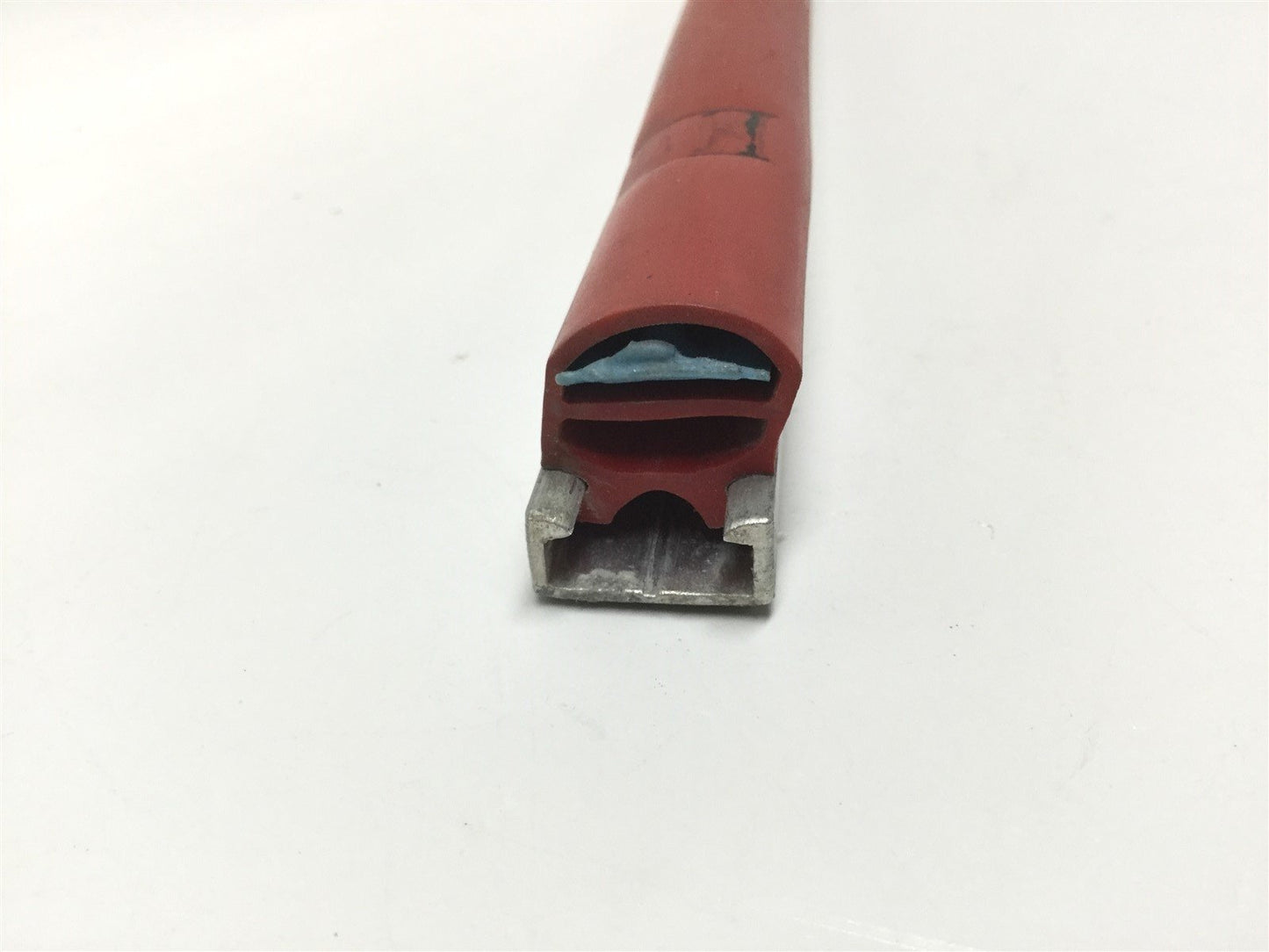 Used Tapeswitch TS-16 Mini Sensing Edge 24", 2.2lb Activation, PVC, 2-Wire, 28V AC/DC