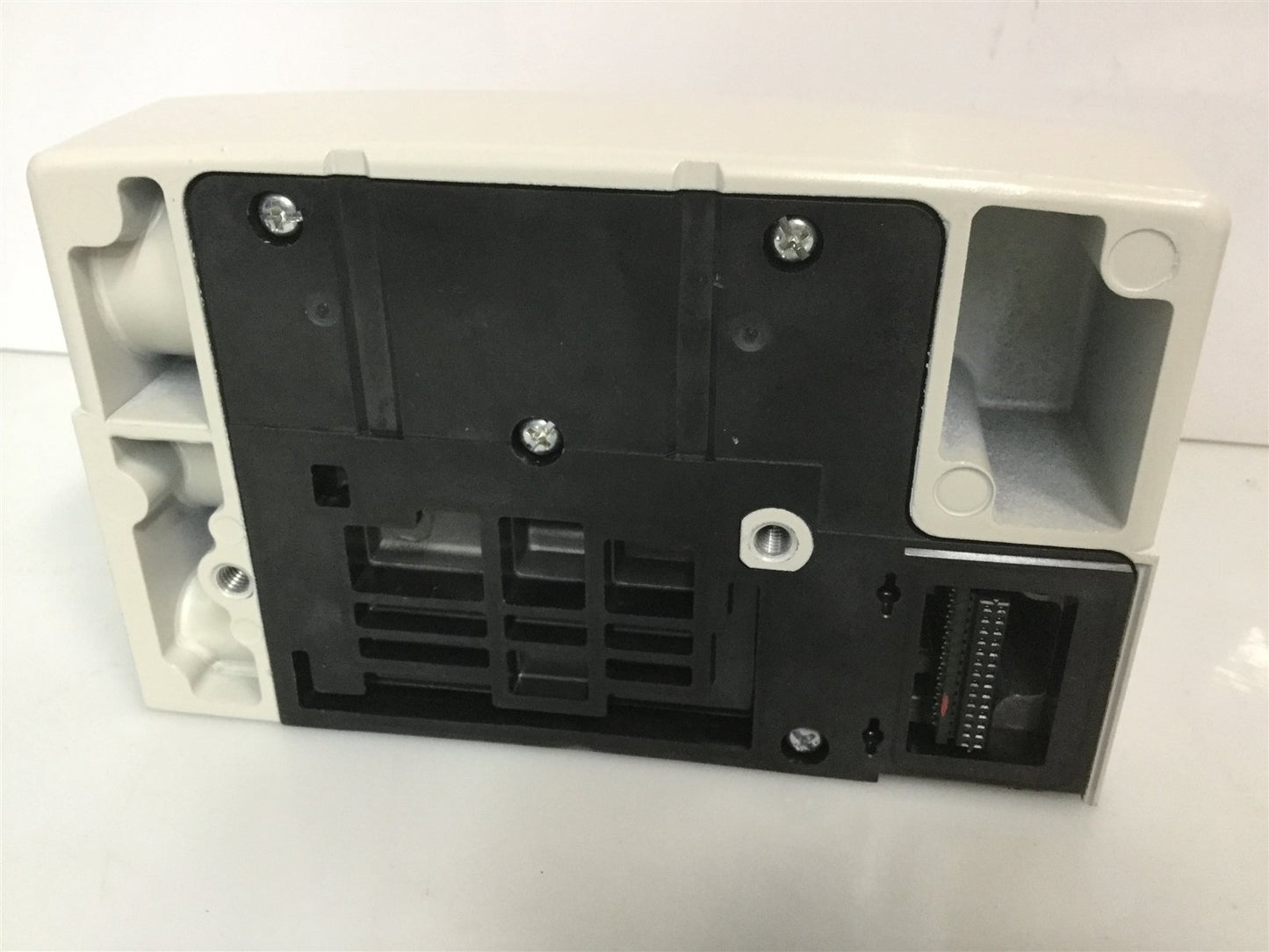 New SMC VVQC4000-3A-3T D-Side End Plate Pneumatic Solenoid Manifold w/Serial