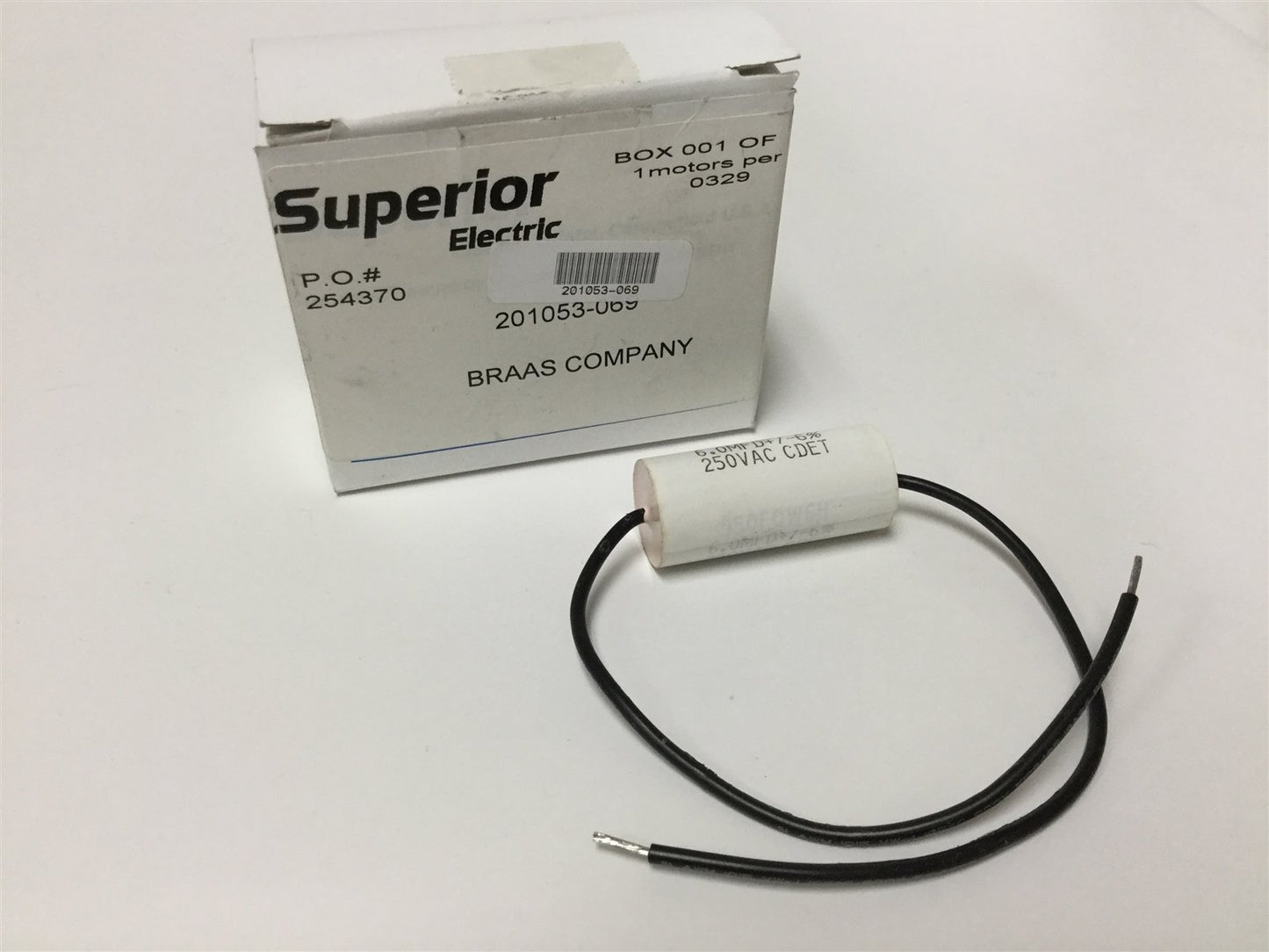 New Superior Electric 201053-069 Capacitor, Voltage: 250VAC, 6.0 MFD +/- 6%