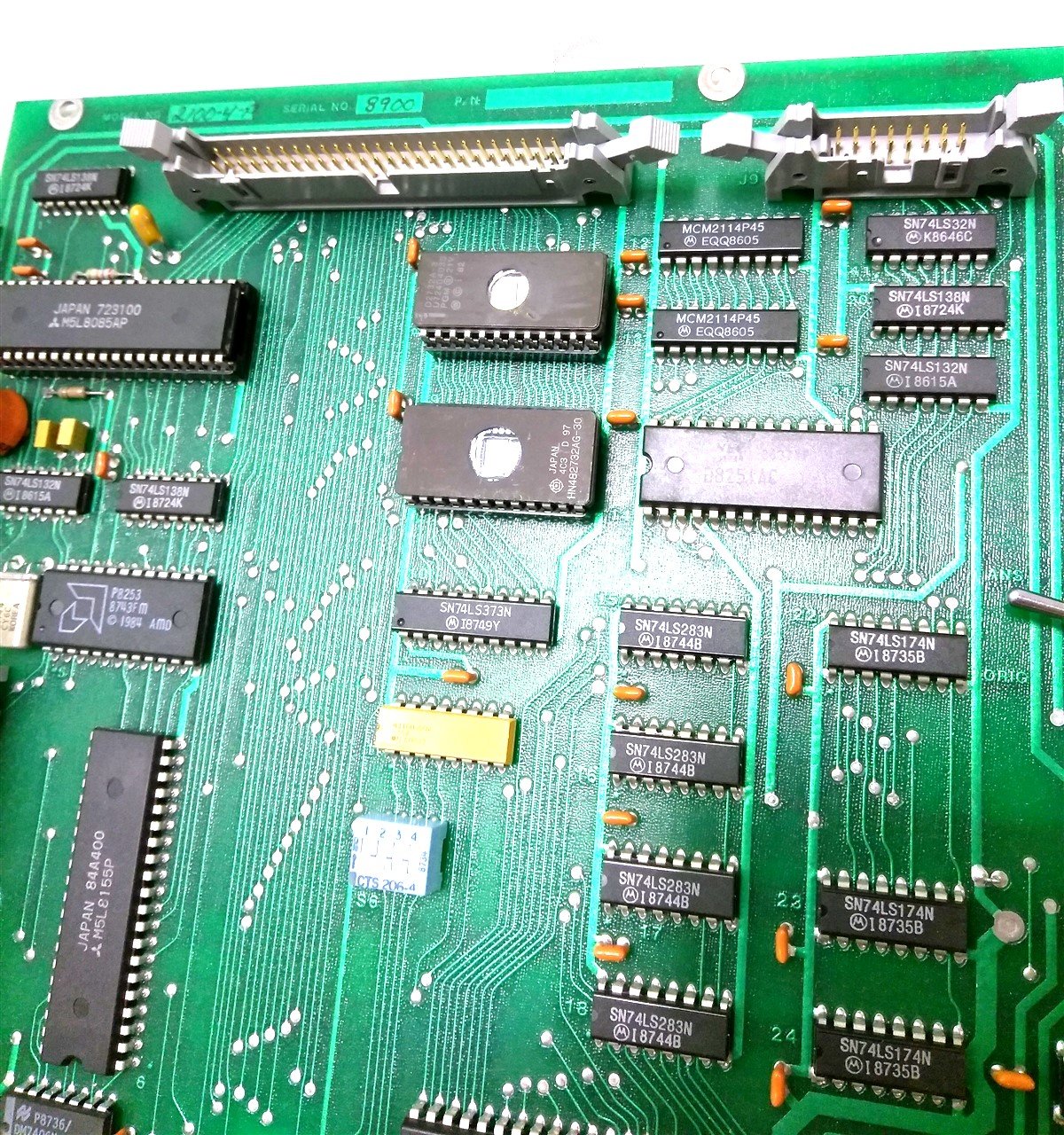 Used Parker 2100-4 Compumotor Indexer, 117VAC 0.2A, 25 Pin, 2x 15 Pin, 9 Pin D-Sub