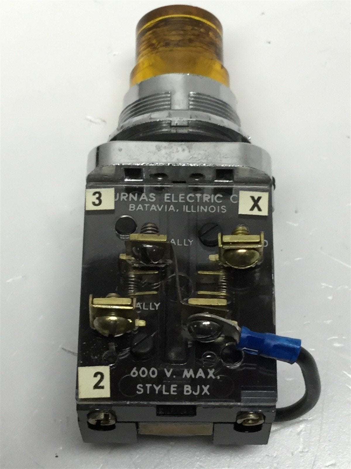 Used Furnas Electric BJXPLD1 Illuminated Pushbutton Switch 1-NO, 1-NC, Amber Lens