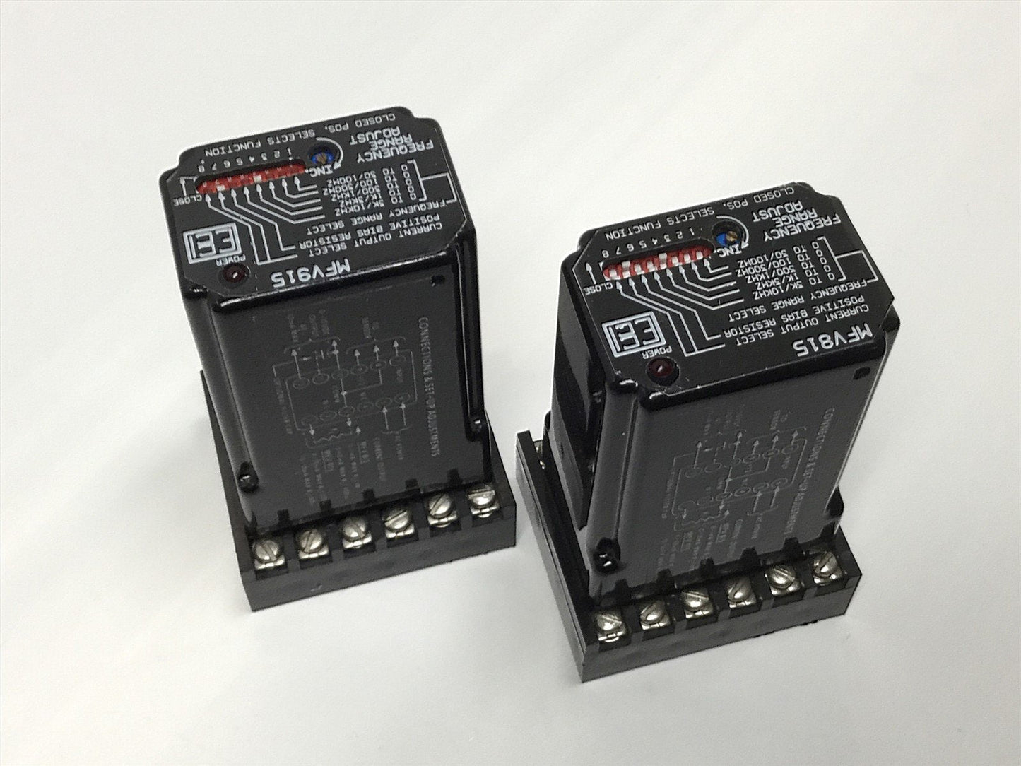 Used Lot of ECCI MFV915 & MFV815 Converter Relays Current, 10VDC Output w/Base Socket