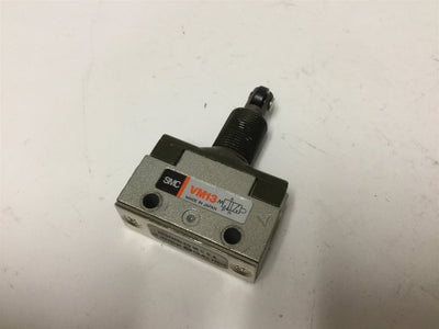 New SMC VM130-01-07 Cross Roller Plunger Valve, 2-Position 2-Port, 1/8" Ports
