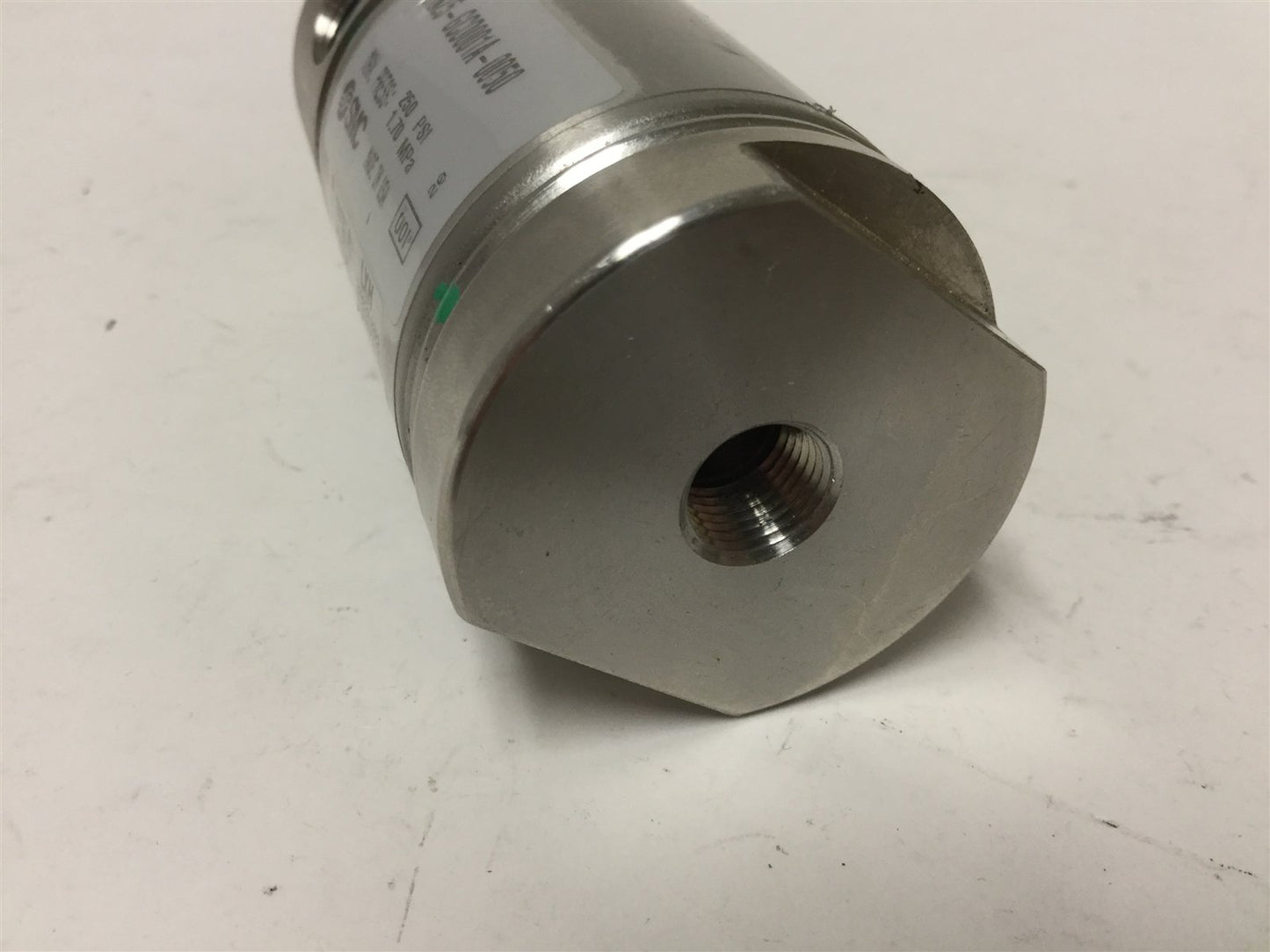 New SMC NCMZ5-GCO001A-0050 Pneumatic Cylinder, Stroke: 0.5", Pressure: 250psi