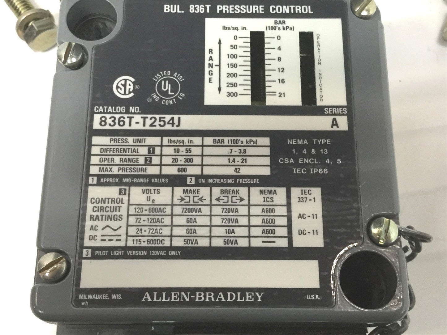 New – Open box Allen Bradley 836T-T254E / T254J Pressure Control Switch 10-55psi 600V, 600 psi