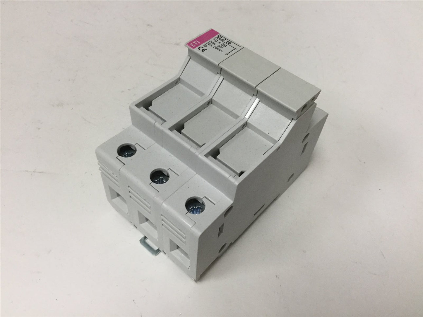 New ETI VLC10 3-Pole Fuse Holder, Rating: 3W 32A 690VAC, DIN Rail Mounting