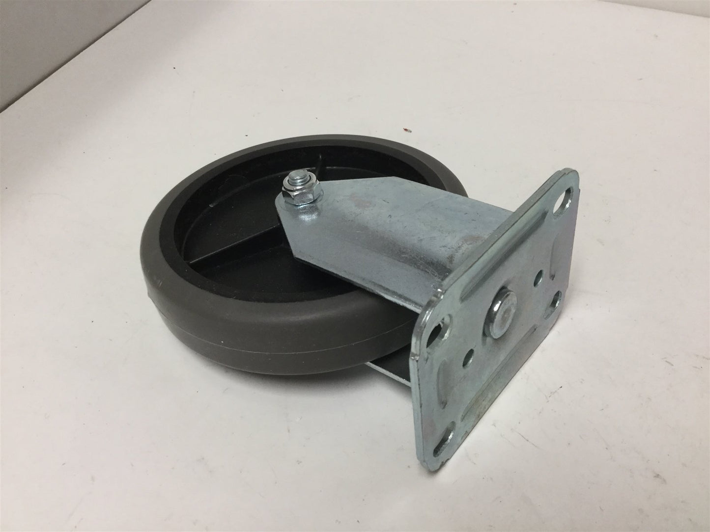 New Lot of 4 New Casters, 2x Swivel and 2x Rigid, Wheel Diameter: 4.925" (125mm)