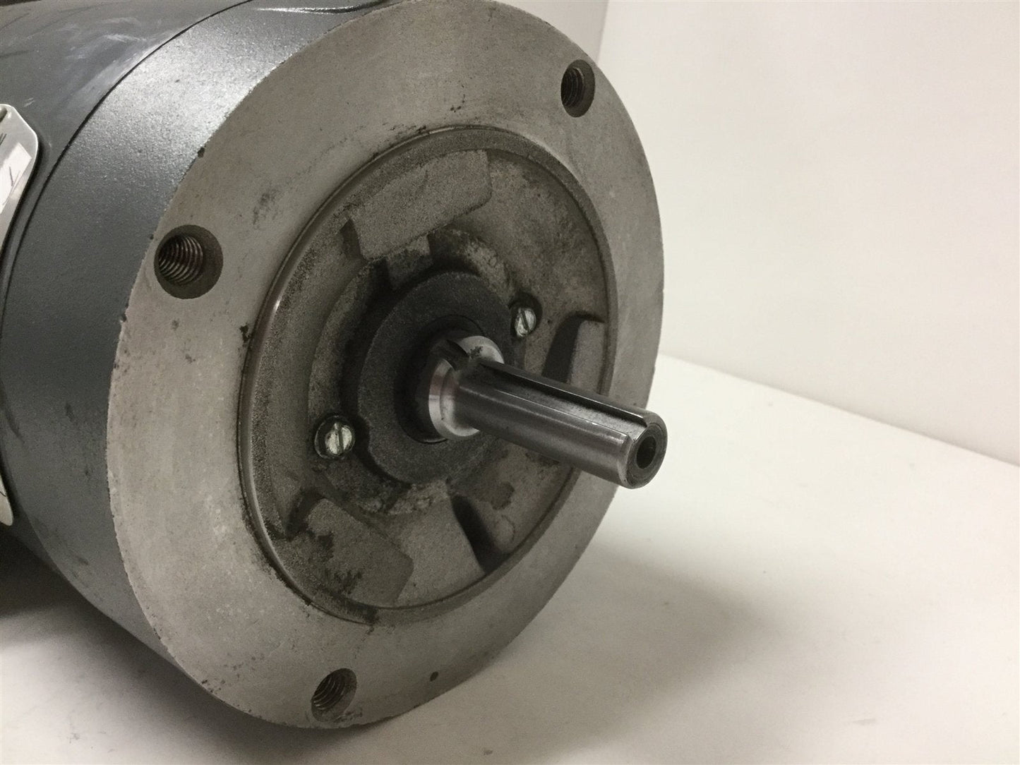 Used Boston Gear GYTF-B General Purpose Motor, Voltage: 575VAC, Shaft Diameter: 5/8"