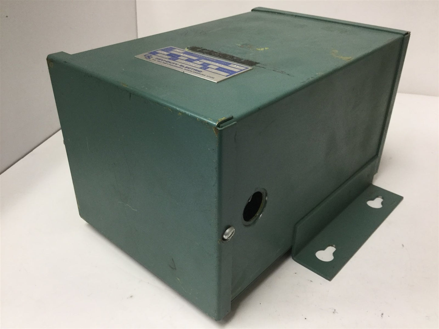 Used Hevi Duty Electric HS7F1.5A Transformer, Primary: 240/480V, Secondary: 120/240V