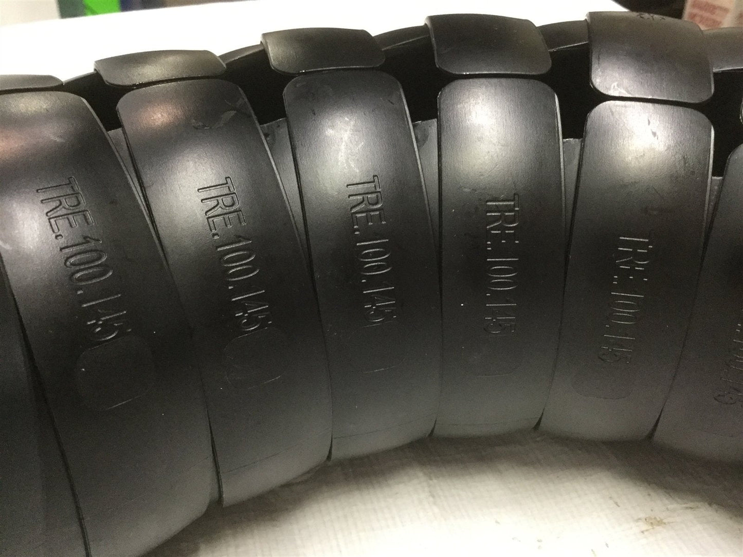 New – Open box IGUS TRE.100.145 TriFlex R EZ E-Chain 3D Multi-Axis 4.25"ø Length: 39" (1m)