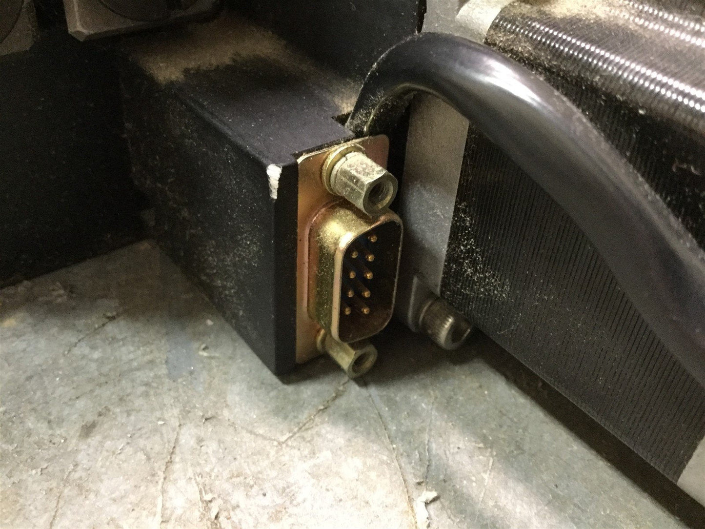 Used Danaher Precision Systems BAZ Z-Elevator Stage 2mm Travel 50kg 7 1/8 x 15 3/4"