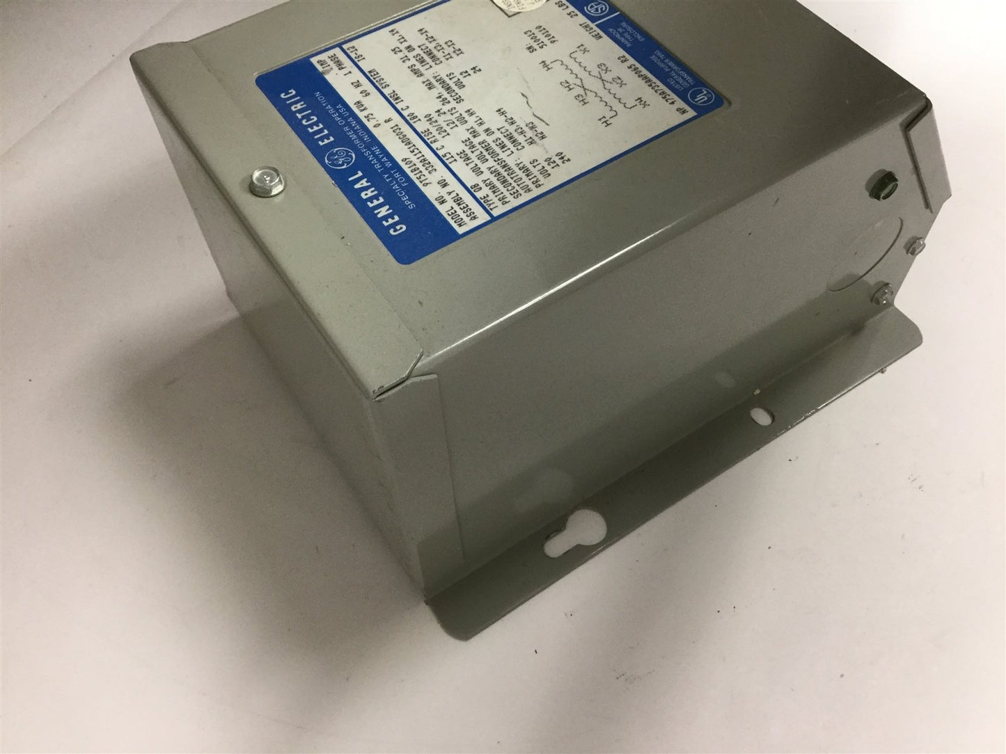 Used General Electric 9T51B109 Transformer, Primary: 120/240V, Secondary: 12/24V