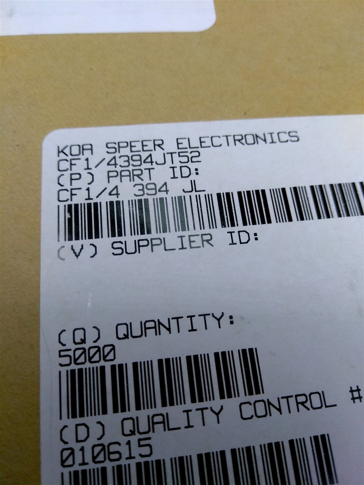 New Lot of 5000 New KOA Speer CF1/4394JT52 Resistors 390K Ohms 250mW 5% 1" Leads