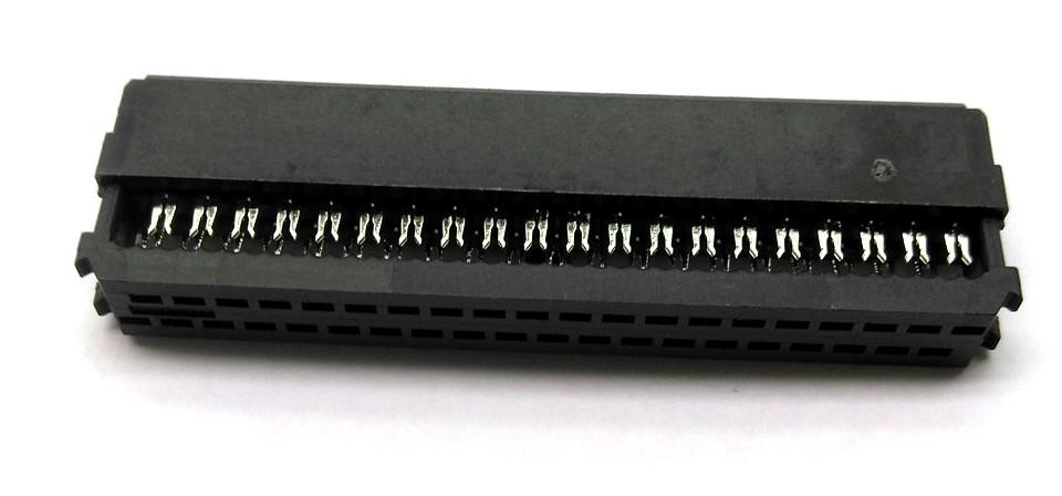 New Lot of 25 New AMP 746285-9 2 Row 40 Pin Receptacle /w Cover .1" Gold Plated Pins