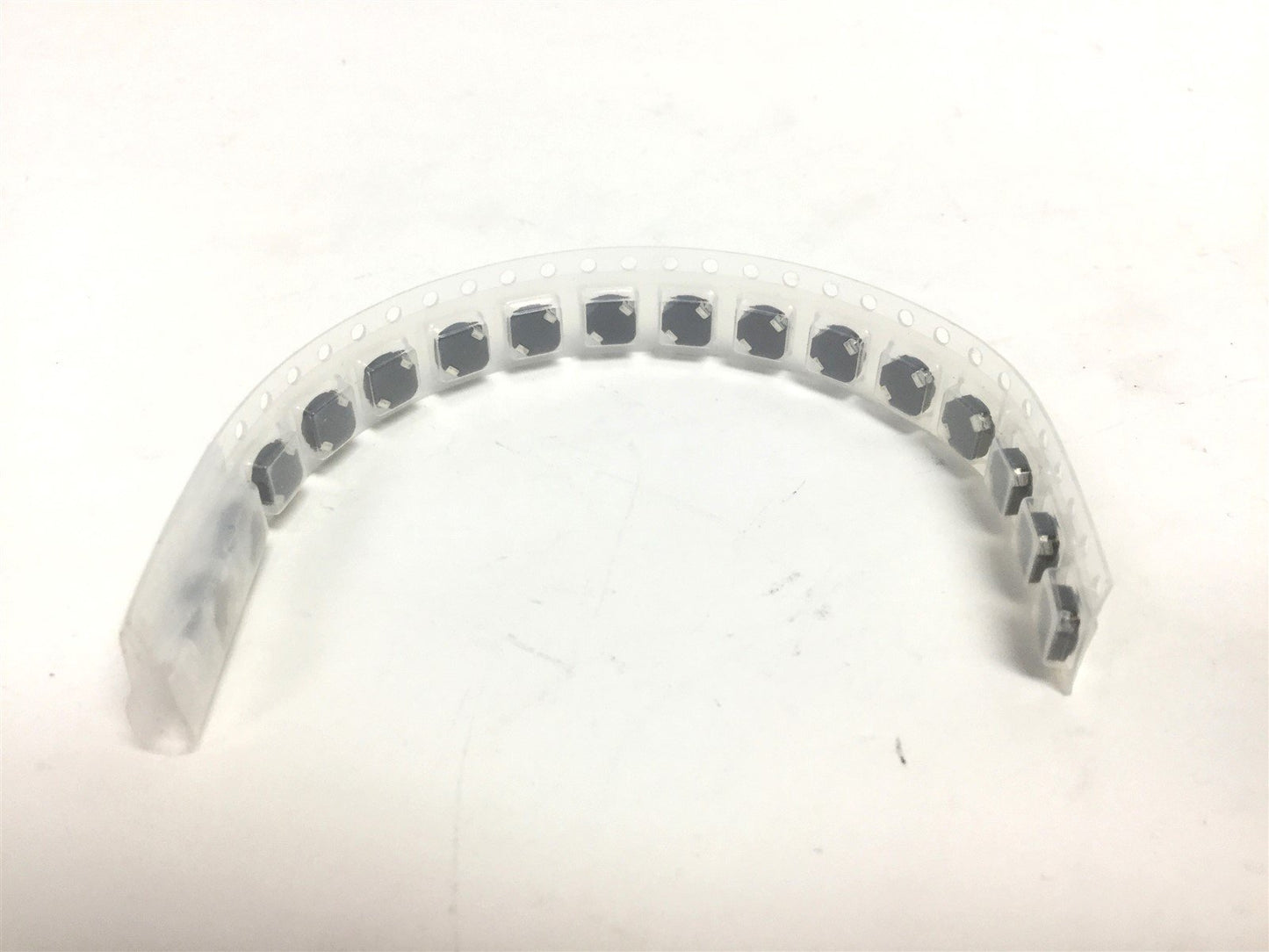 New Lot of 16 New Sumida America CDPH4D19FNP-6R8MC Shielded Inductor, 6.8uH 3.02A