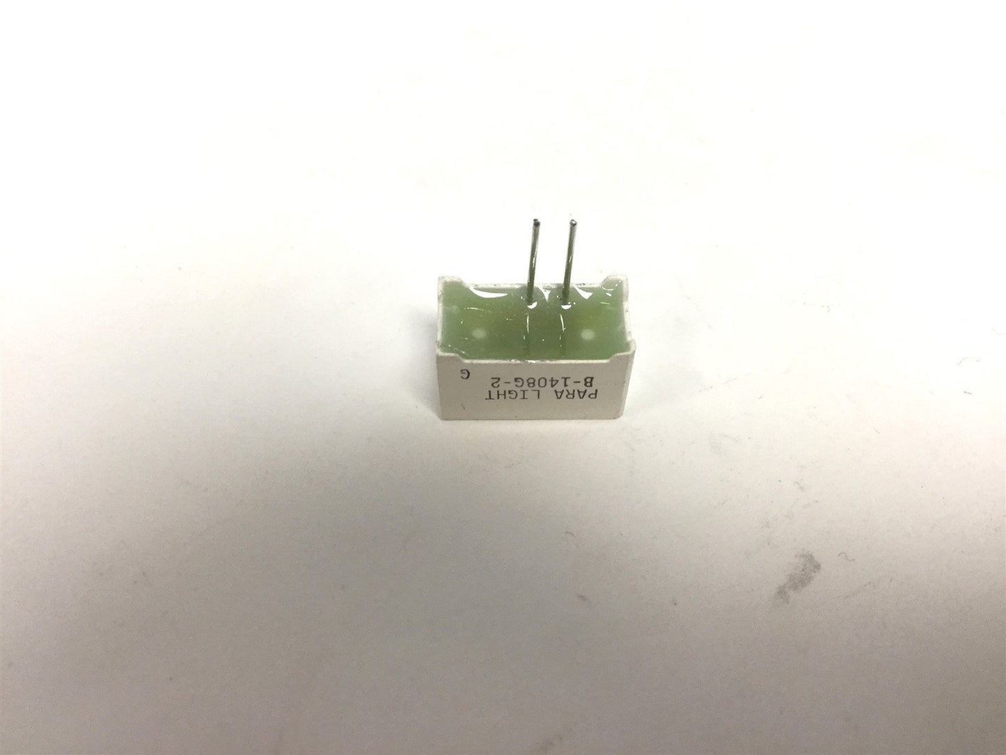 New Lot of 34 New Para Light B-1408G-2 Light Bar Reverse Voltage: 5 V, Power: 75 mW