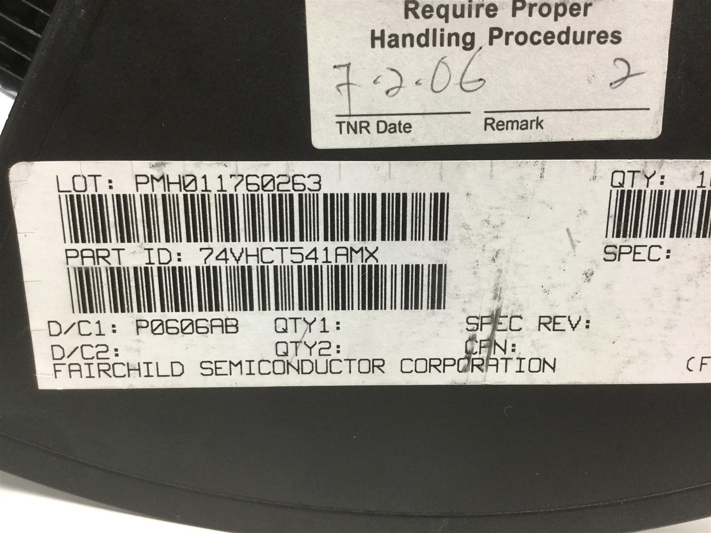 New Lot of 400 Fairchild Semiconductor 74VHCT541AMX IC Buffer, Non Inverting, 8-Bit