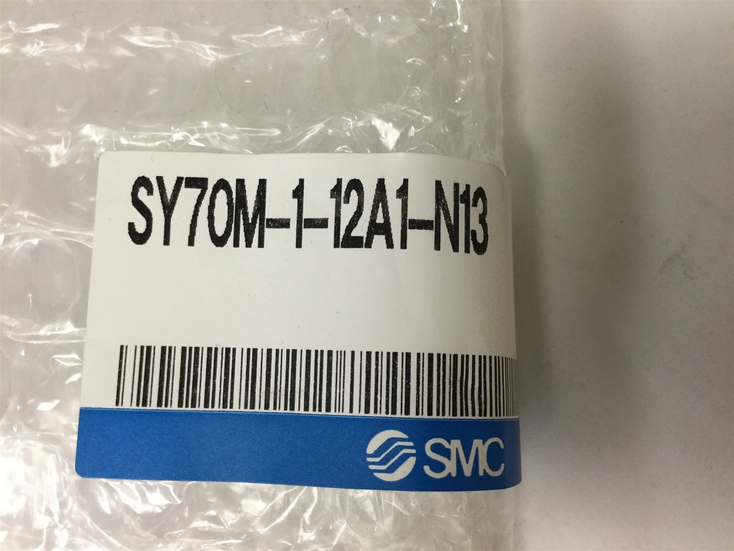 New SMC SY70M-1-12A1-N13 Manifold Supply/Exhaust Block, 1/2" Push-In Connections