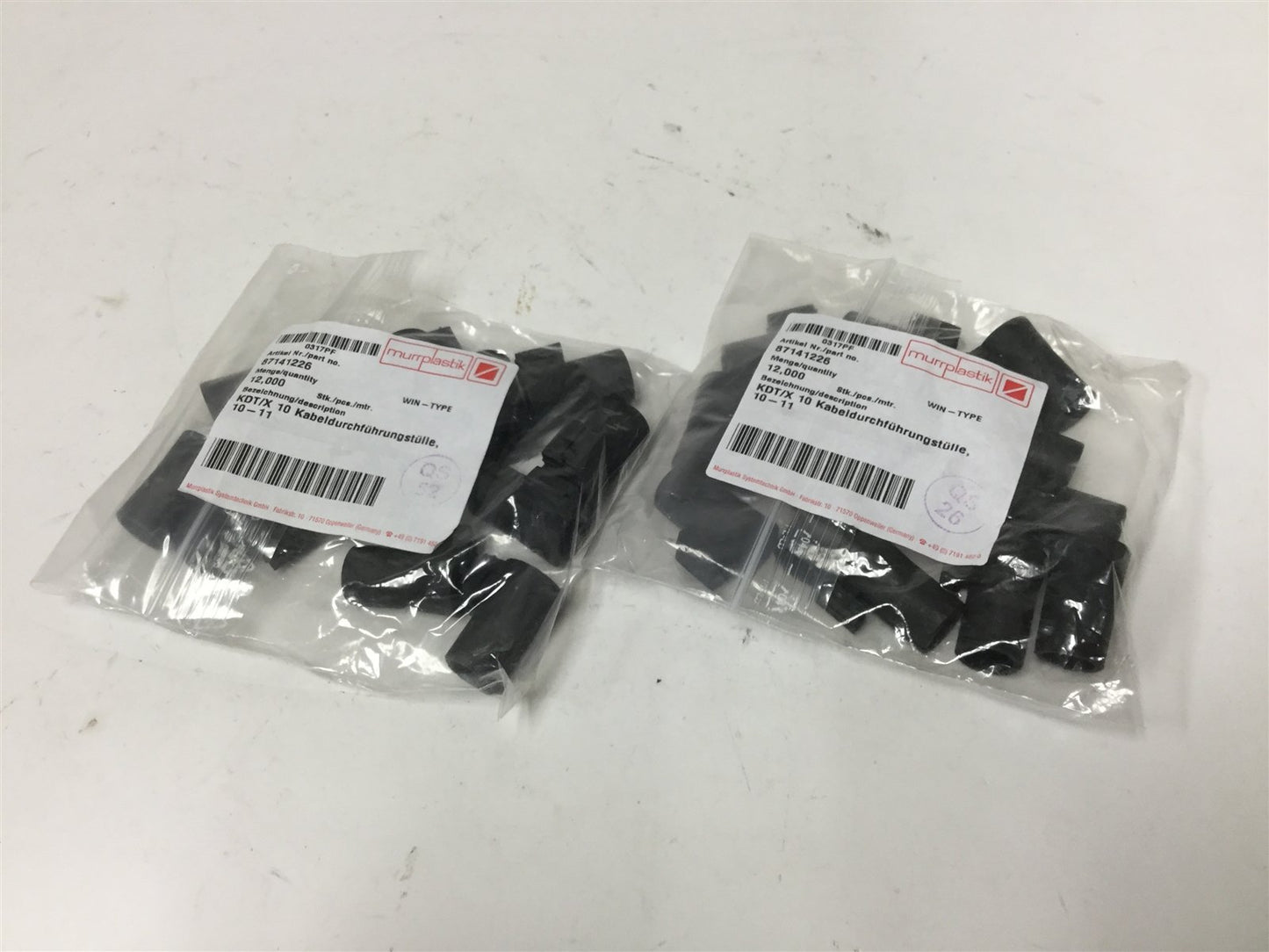 New Lot of 24 New Murrplastik 87141226 Cable Entry Grommets, For 10mm-11mm OD