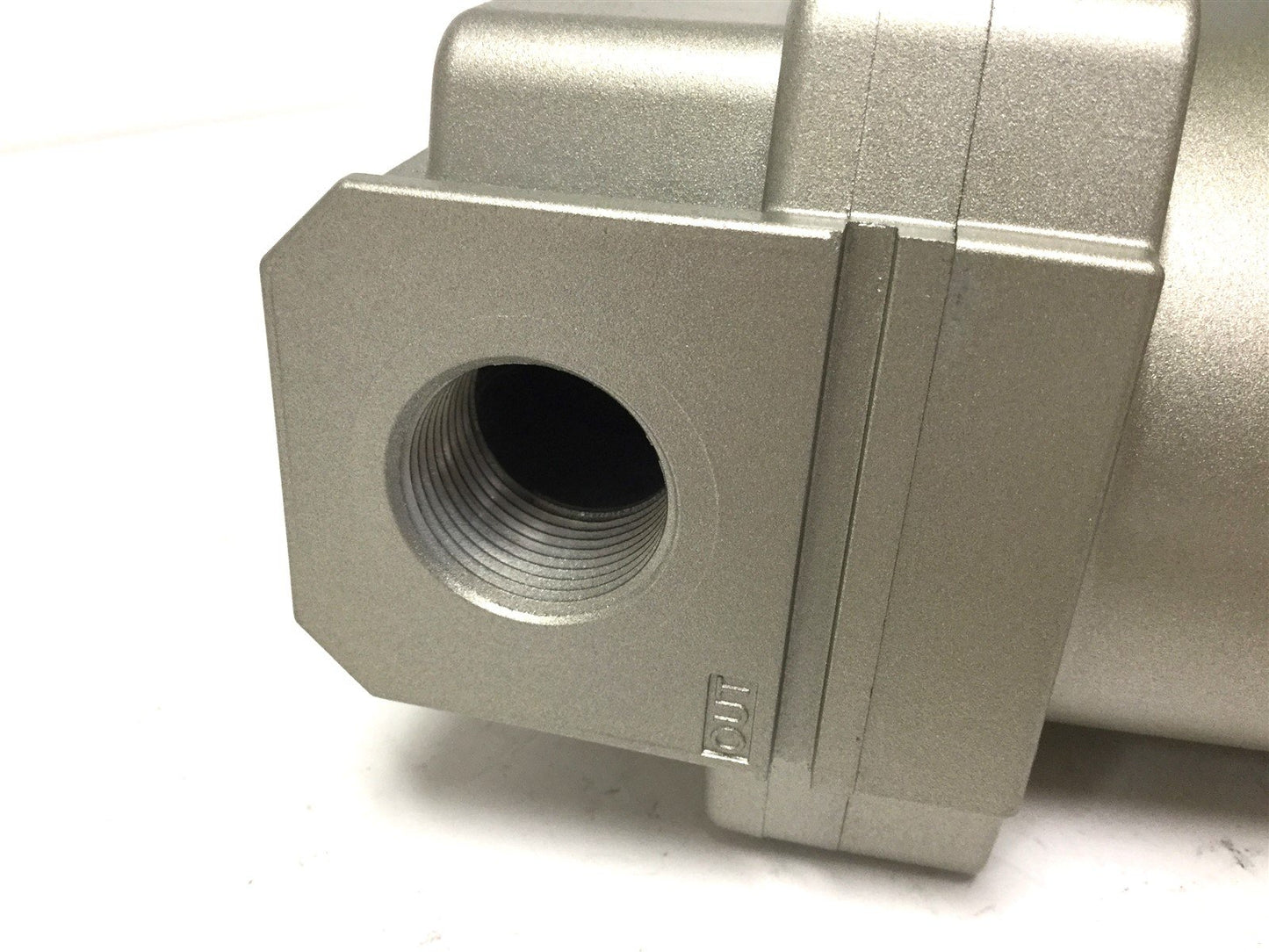New SMC AF50-N06-RZ Pneumatic Filter, Ports: 3/4" NPT, Pressure: 150psi (1MPa)