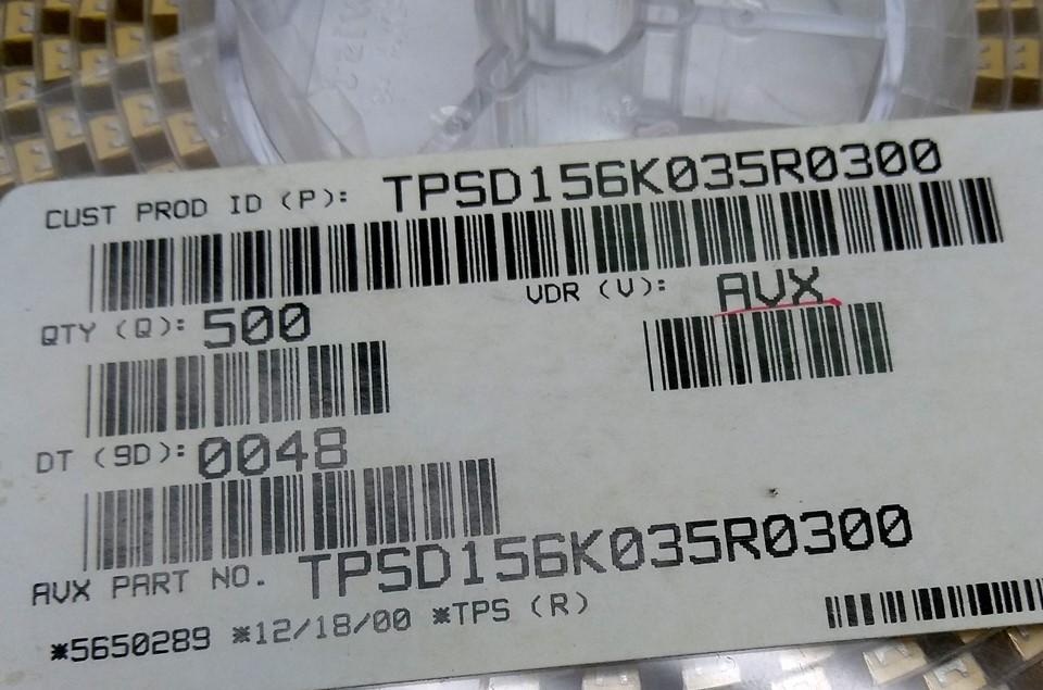 New Lot of 500 New AVX TPSD156K035R0300 Tantalum Capacitors, Solid SMD, 35V 15uF 10%