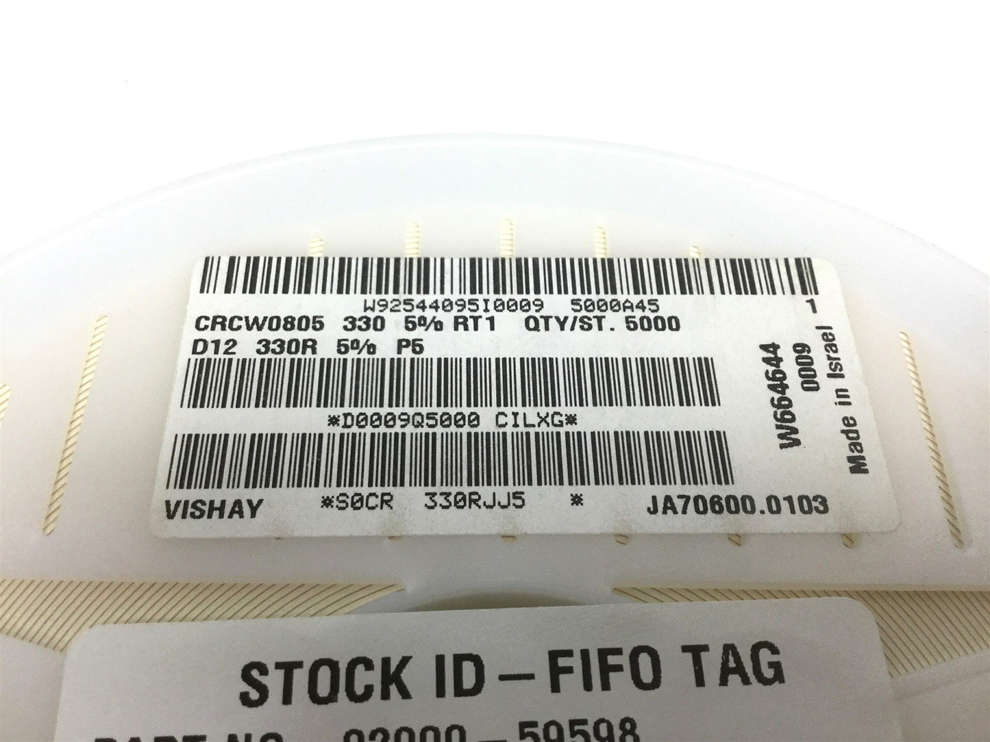 New Lot of 5000 New Vishay CRCW0805331JRT1 Thick Film Resistor, Resistance: 330 Ohm