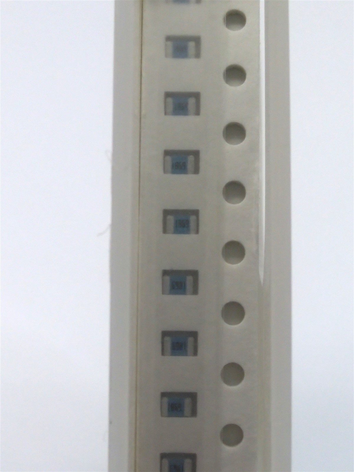 New Lot of 5000 KOA Speer RK73H2AT6981F Thick Film Resistor .125W ±1% 6980 Ohm 150V