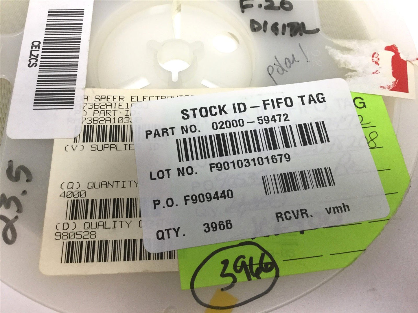 New Lot of 3800 New KOA RM73B2ATE103J Thick Film Resistor, Resistance: 10K Ohm