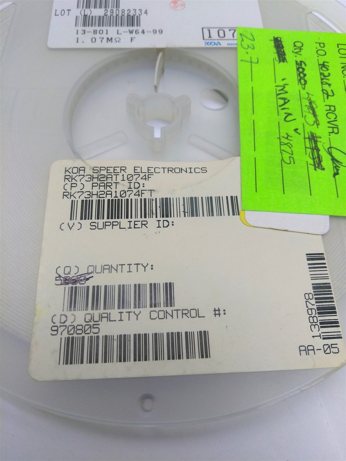 New Lot of 4000 KOA Speer RK73H2AT1074F Thick Film Resistor .125W ±1% 1.07m Ohm 150V